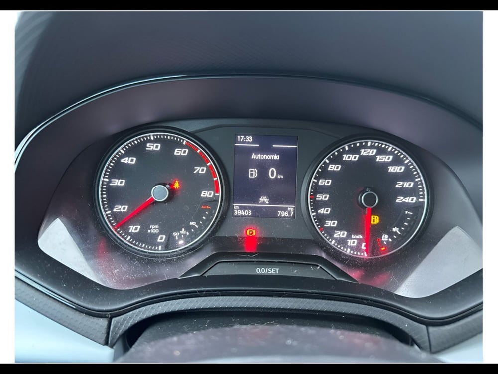 SEAT Arona usata a Siena (11)