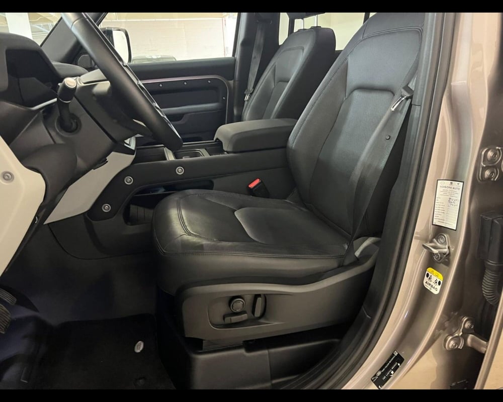Land Rover Defender usata a Arezzo (9)