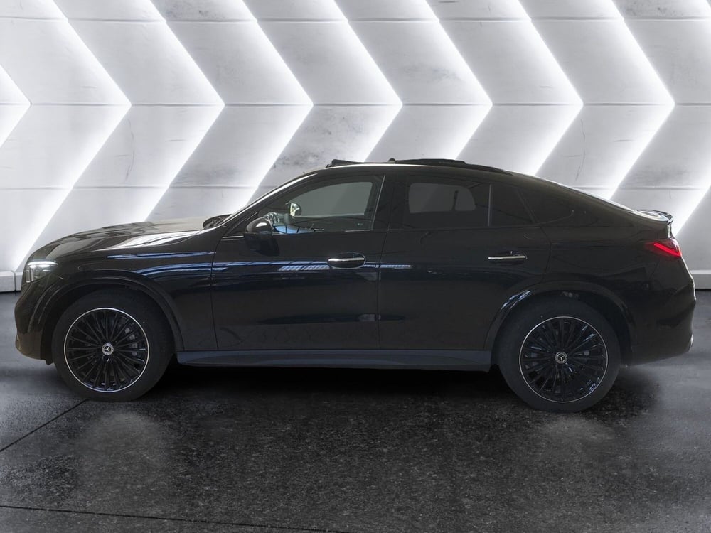 Mercedes-Benz GLC Coupé nuova a Napoli (6)