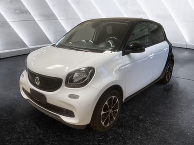 smart forfour forfour 70 1.0 twinamic Passion del 2016 usata a Napoli