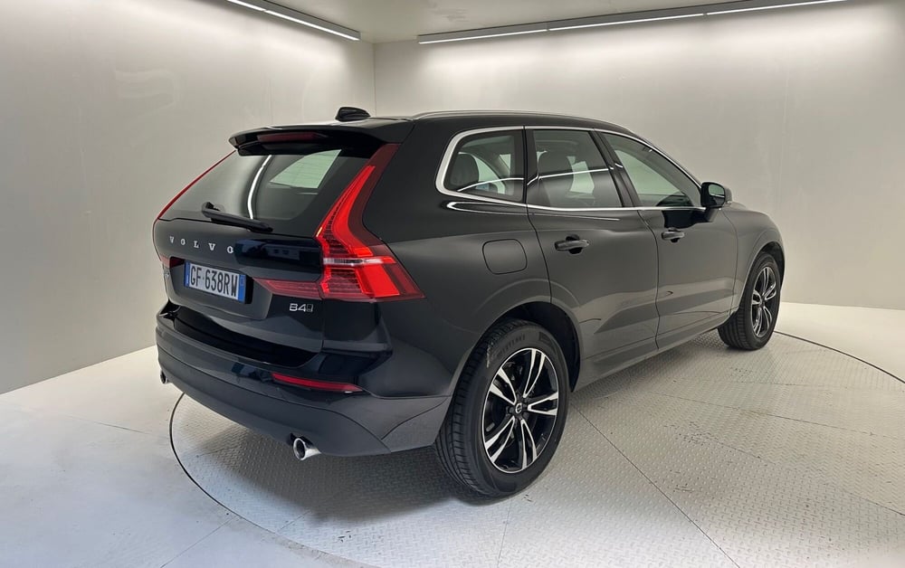 Volvo XC60 usata a Bergamo (2)