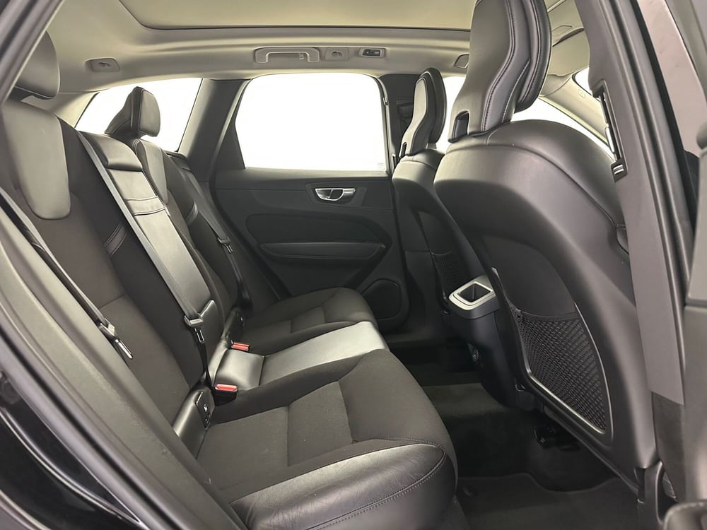 Volvo XC60 usata a Bergamo (5)
