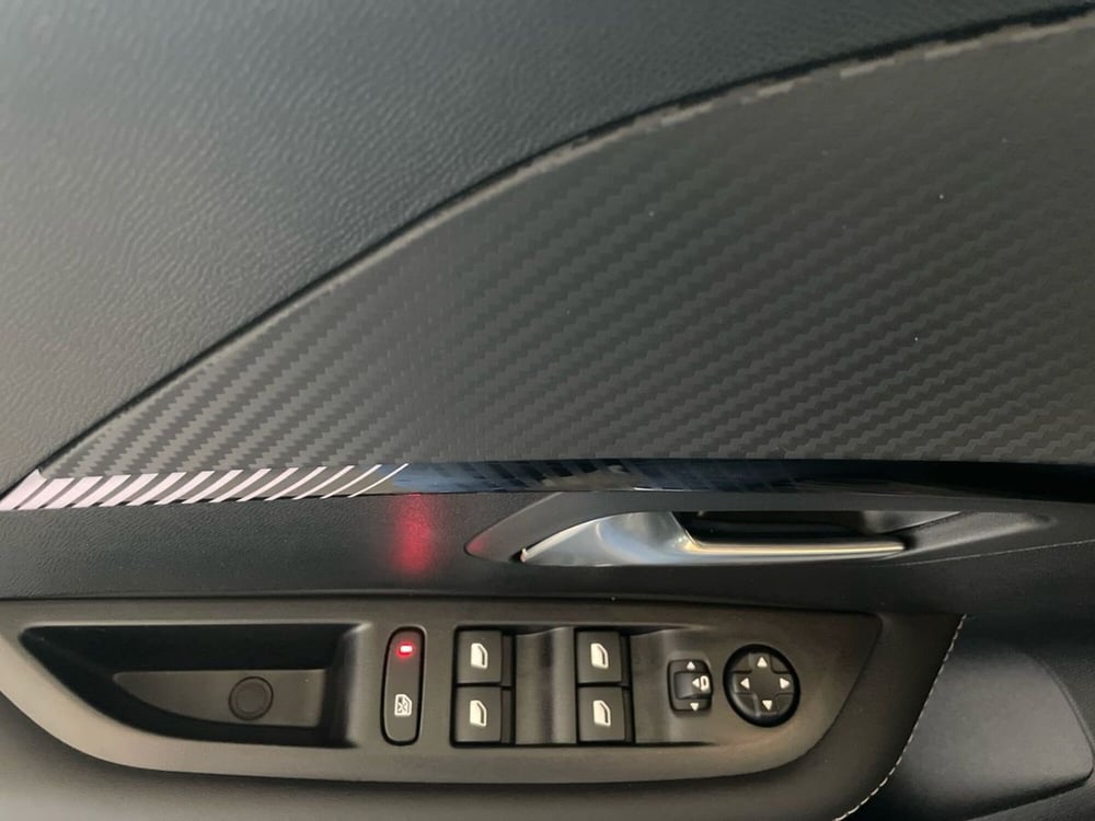 Peugeot 208 nuova a Salerno (13)