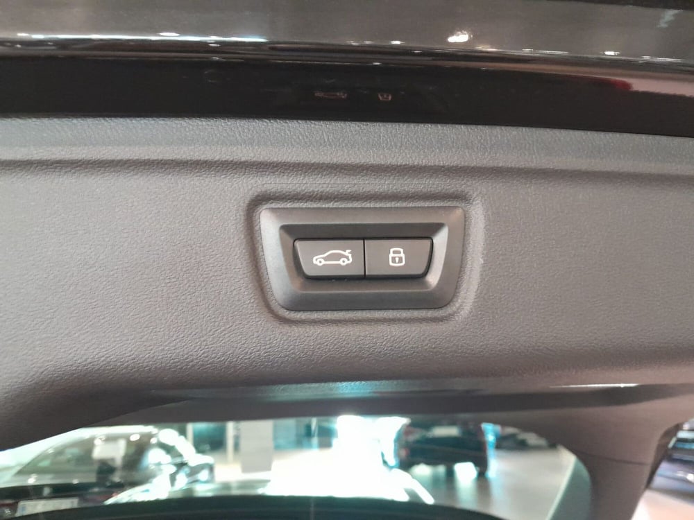BMW Serie 3 Touring usata a Asti (17)