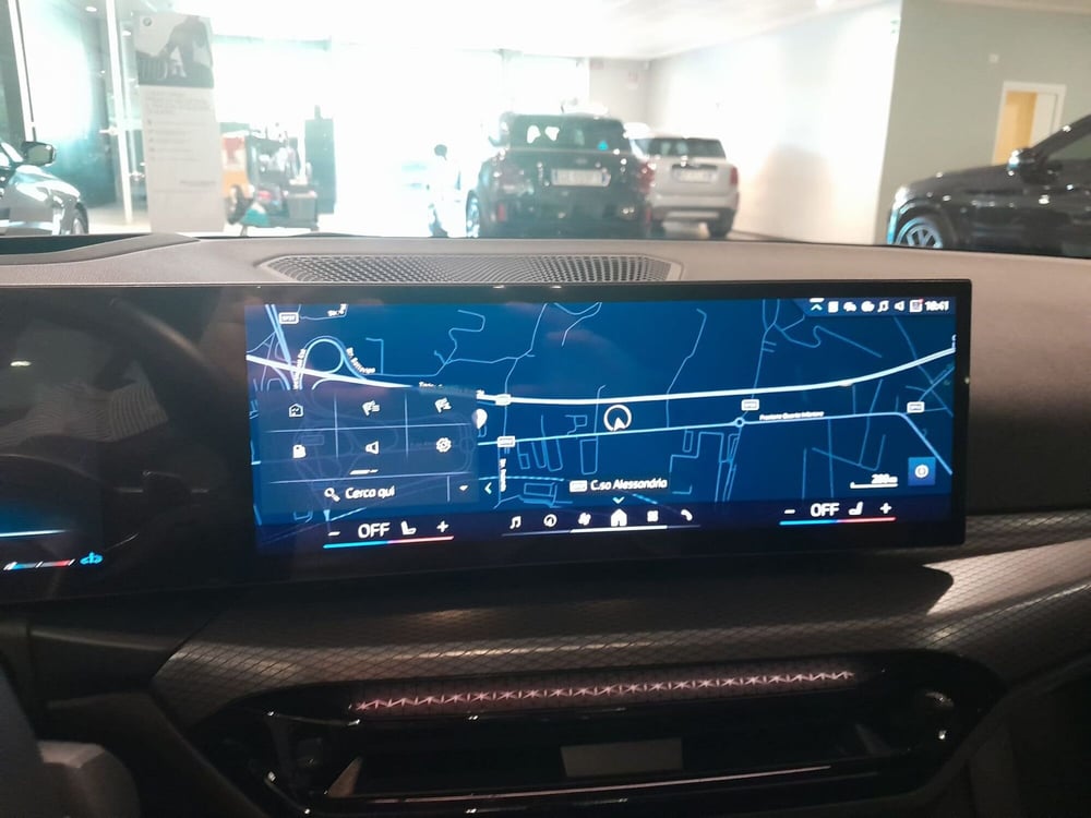 BMW Serie 3 Touring usata a Asti (9)
