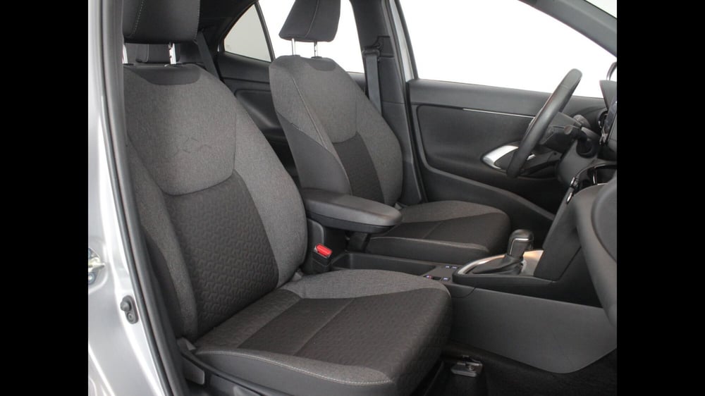 Toyota Yaris Cross usata a Palermo (7)