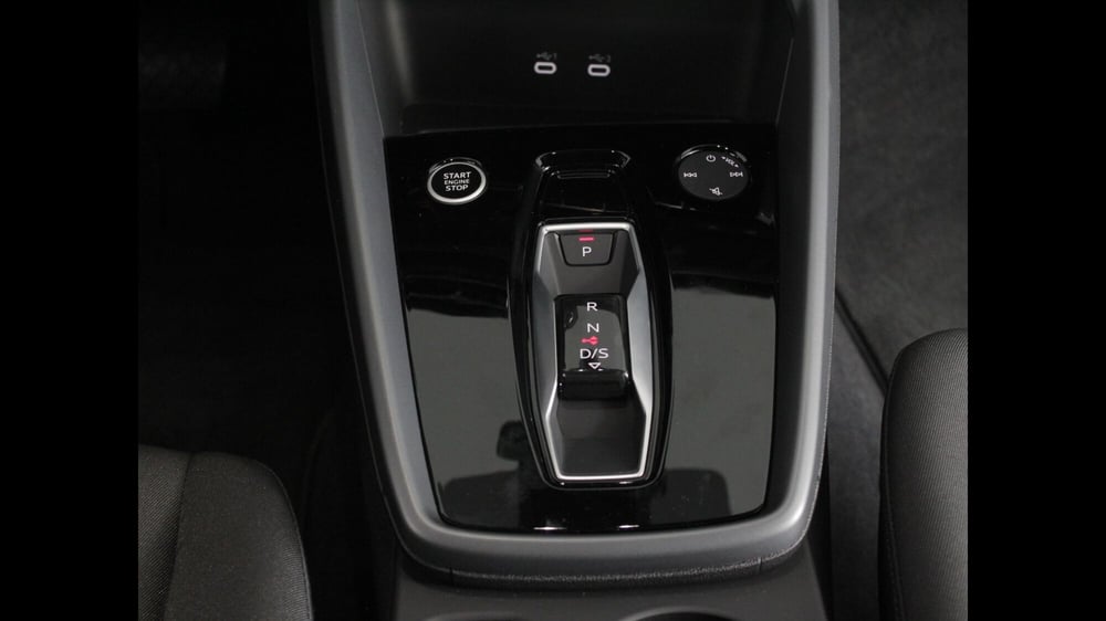 Audi A3 allstreet usata a Palermo (15)
