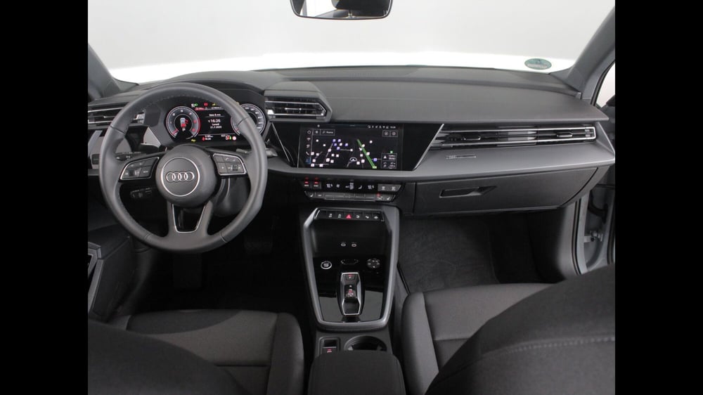 Audi A3 allstreet usata a Palermo (9)