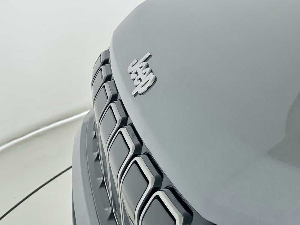 Jeep Avenger nuova a Perugia (10)