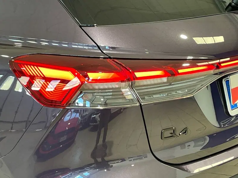 Audi Q4 usata a Pistoia (10)