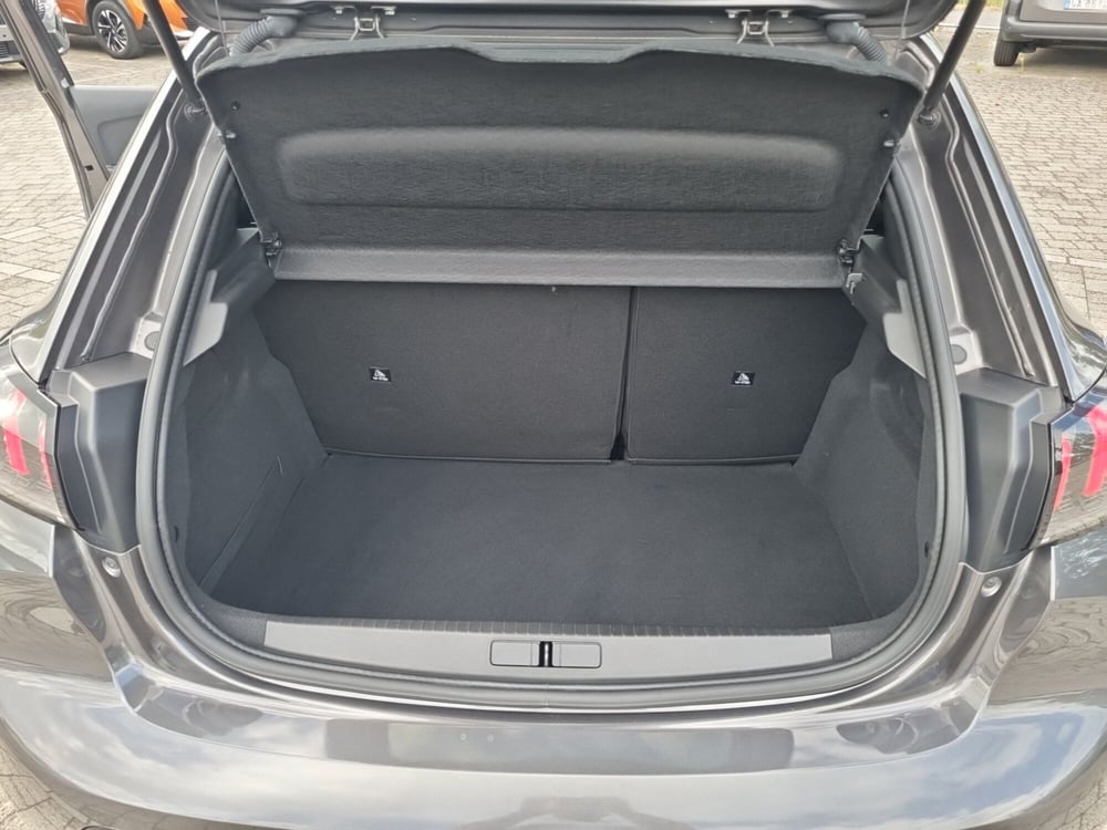 Peugeot 208 usata a Lucca (13)