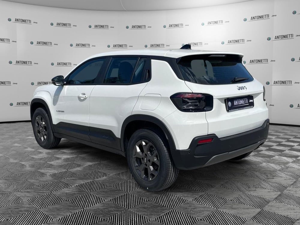 Jeep Avenger nuova a Ancona (7)