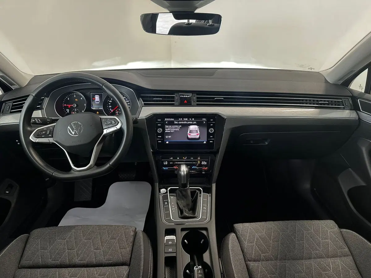 Volkswagen Passat usata a L'Aquila (16)