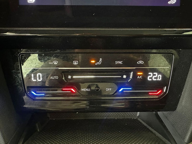 Volkswagen Passat usata a L'Aquila (19)