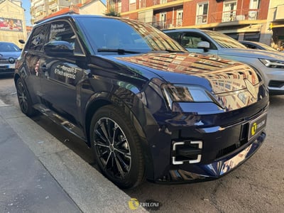 Renault Renault 5 Iconic Cinq comfort range 150cv del 2024 usata a Milano