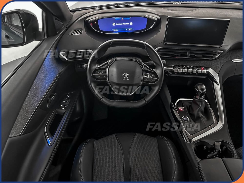 Peugeot 3008 usata a Milano (10)