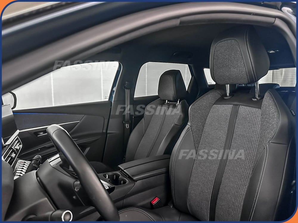Peugeot 3008 usata a Milano (8)
