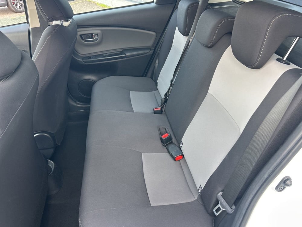 Toyota Yaris usata a Piacenza (12)