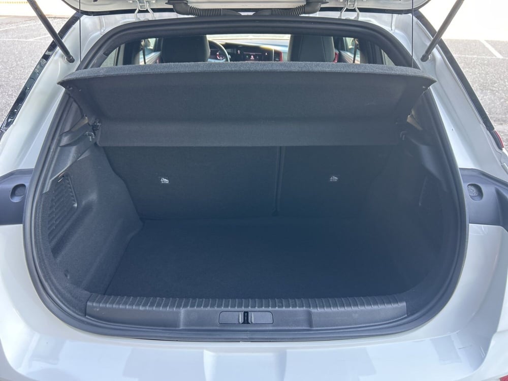 Opel Mokka usata a Piacenza (14)