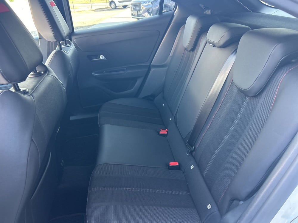 Opel Mokka usata a Piacenza (19)