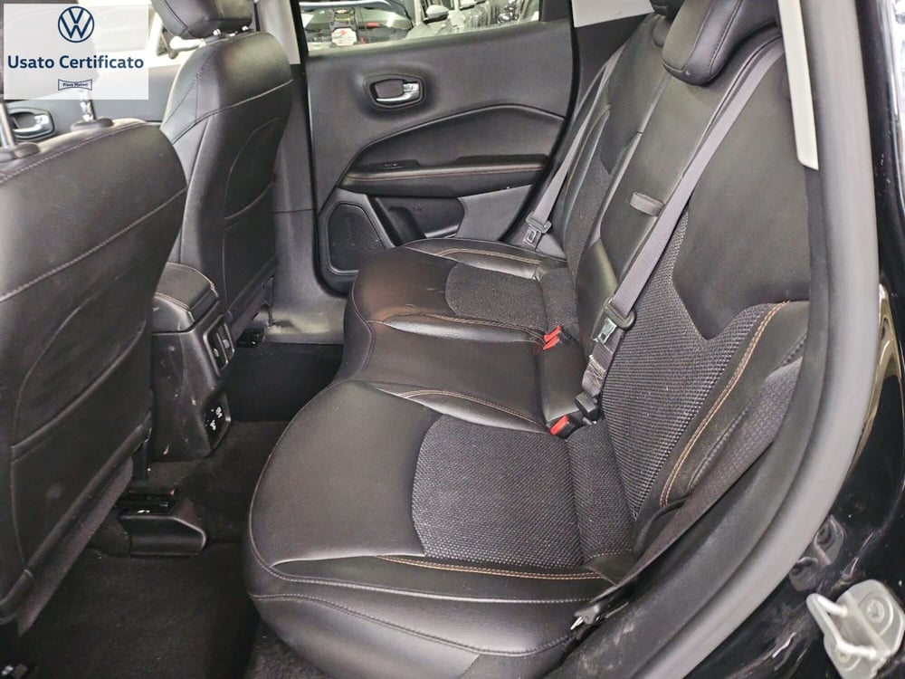 Jeep Compass usata a Genova (11)