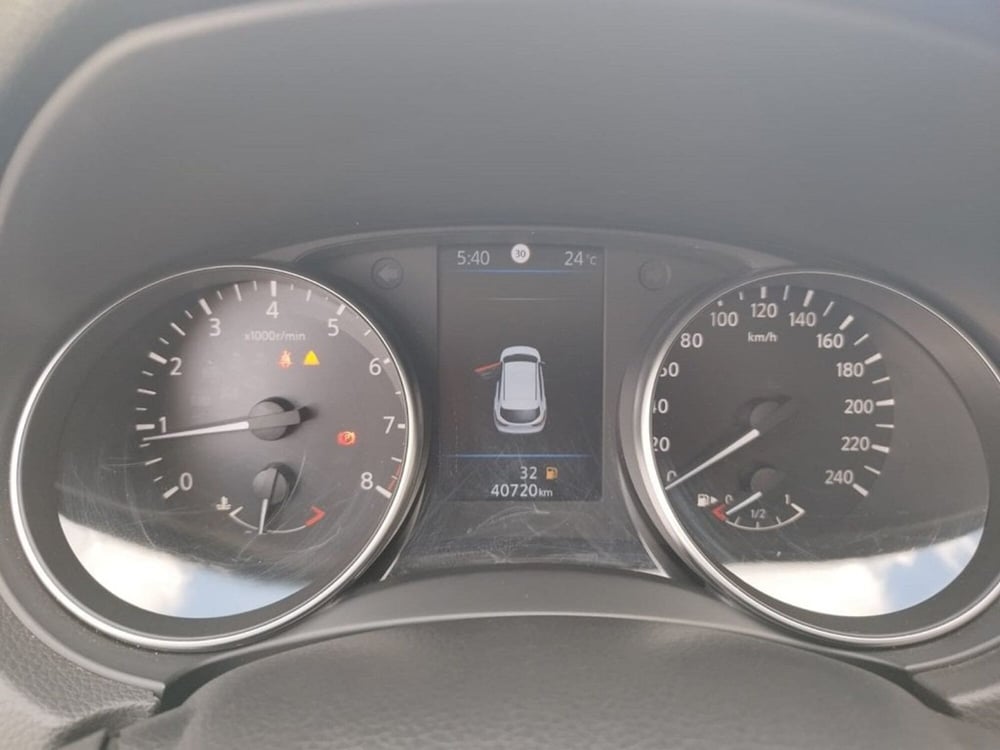 Nissan Qashqai usata a Arezzo (12)