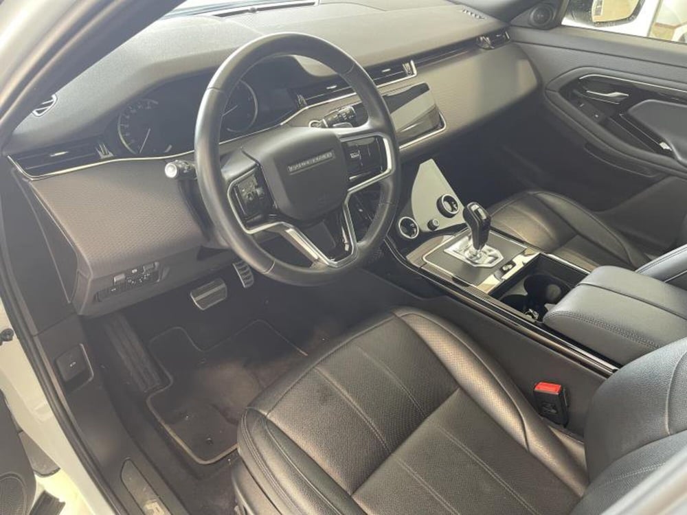 Land Rover Range Rover Evoque usata a Venezia (6)