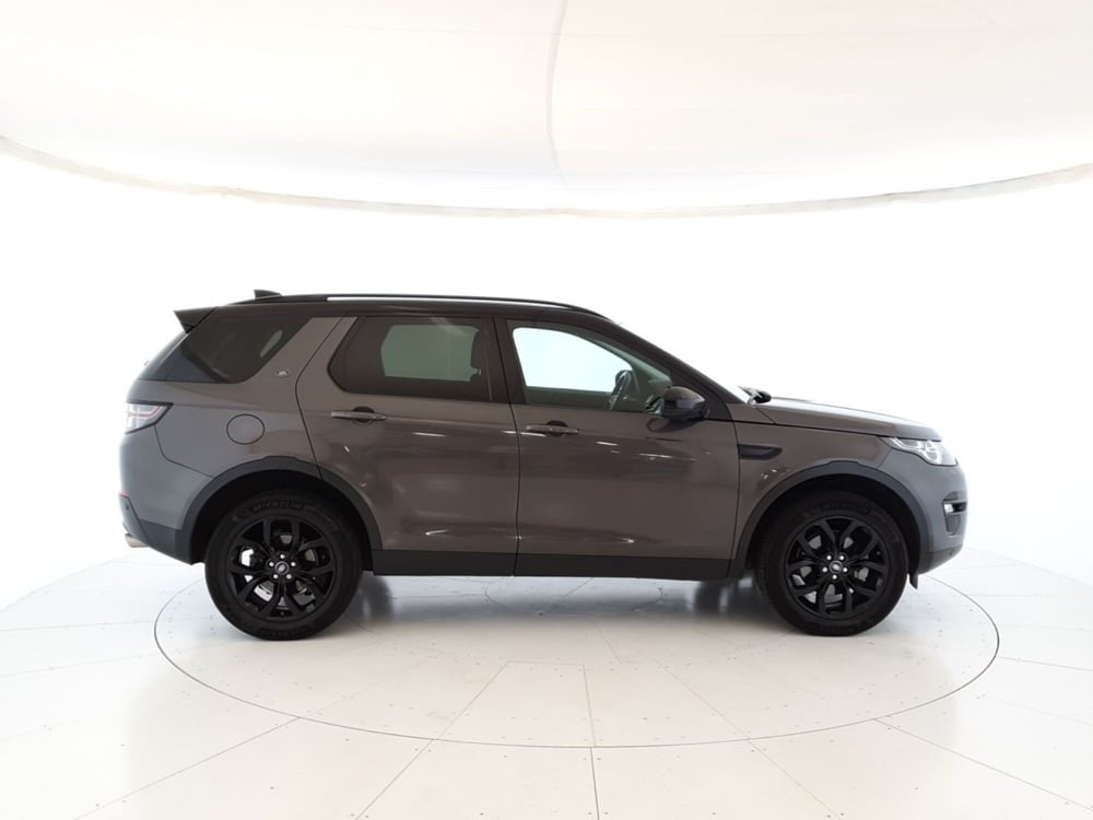 Land Rover Discovery Sport usata a Monza e Brianza (6)