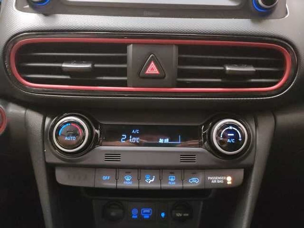 Hyundai Kona usata a Teramo (20)