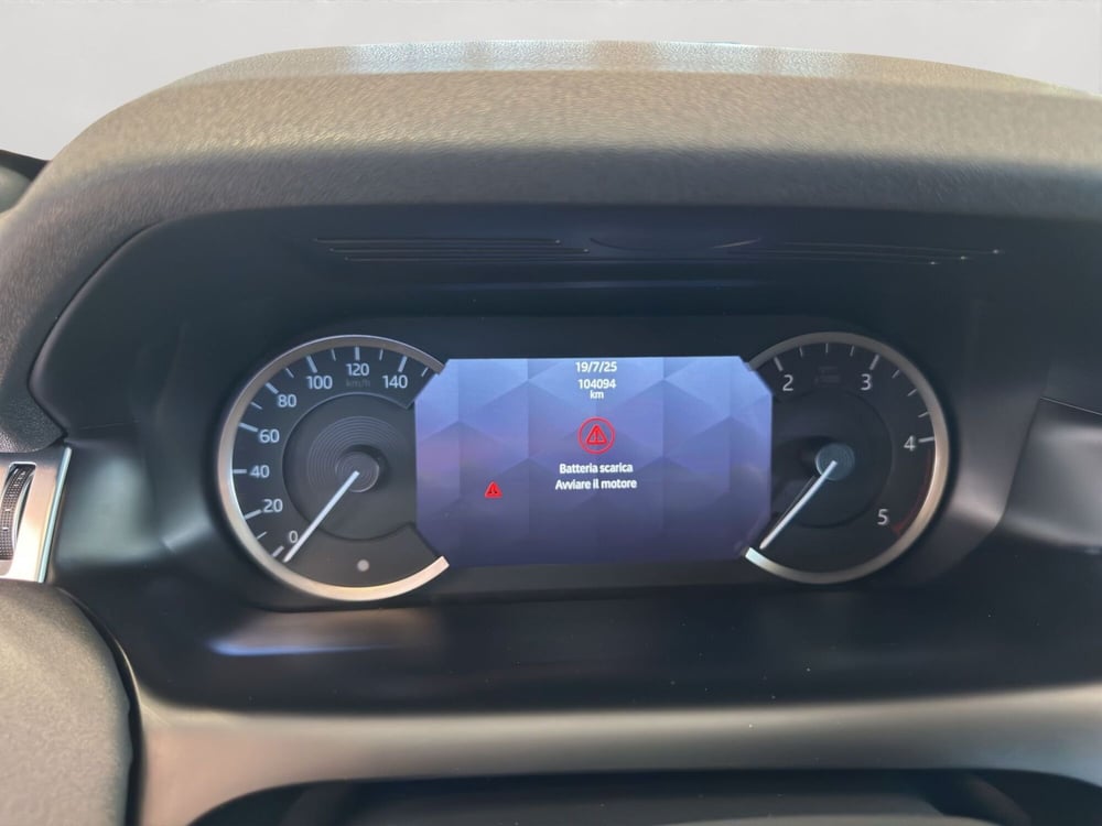 Land Rover Discovery Sport usata a Latina (10)