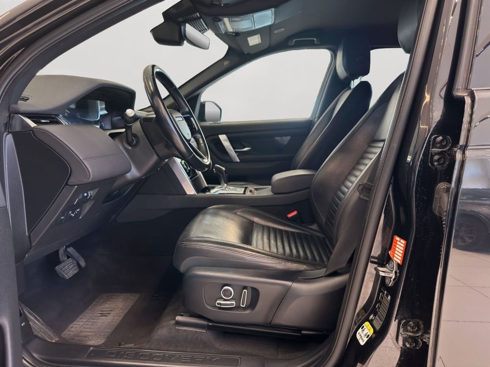Land Rover Discovery Sport usata a Latina (11)