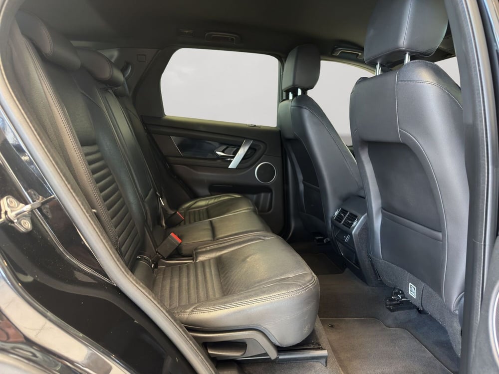 Land Rover Discovery Sport usata a Latina (5)