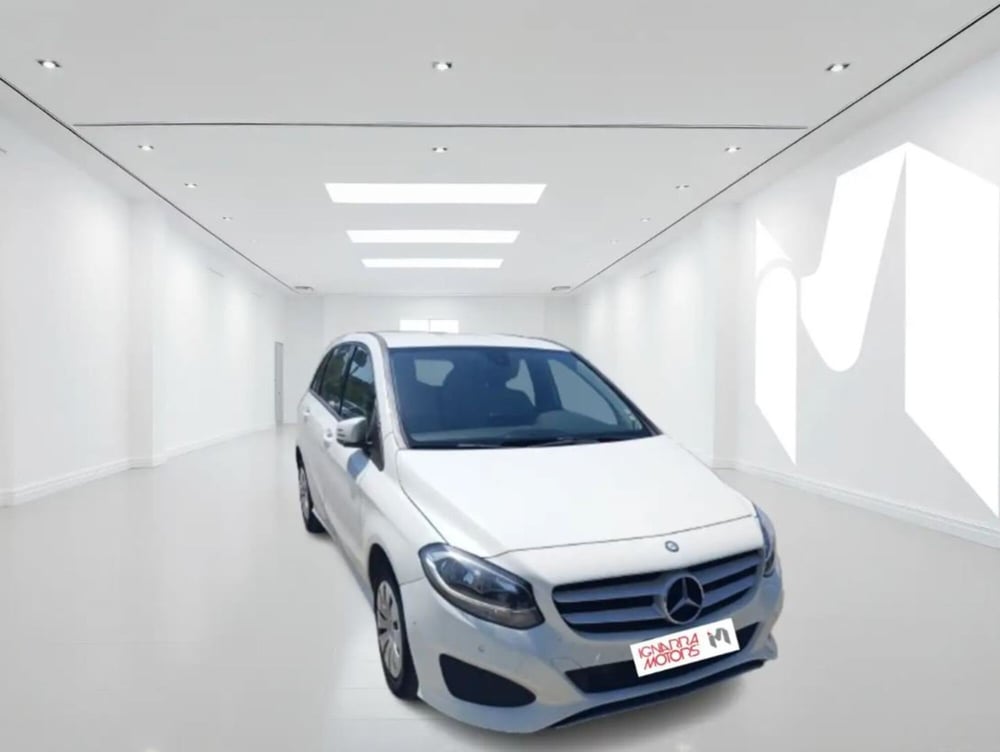 Mercedes-Benz Classe B usata a Latina (2)