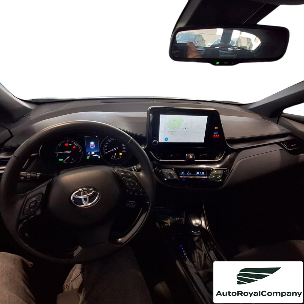 Toyota Toyota C-HR usata a Roma (4)
