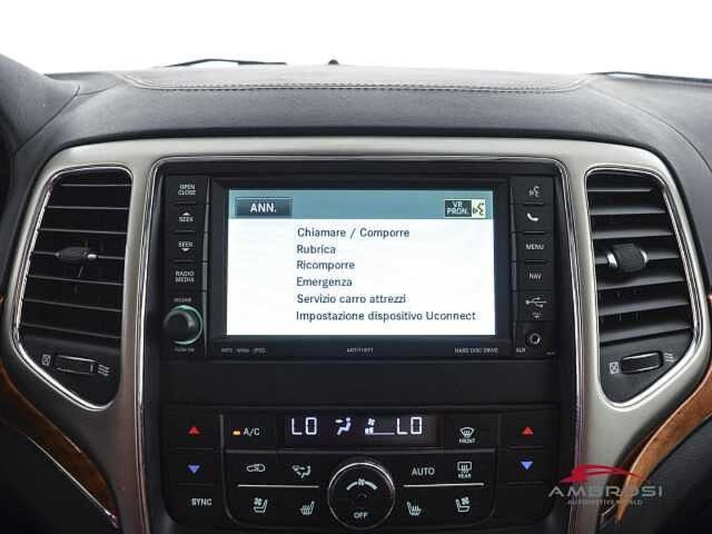 Jeep Grand Cherokee usata a Perugia (15)