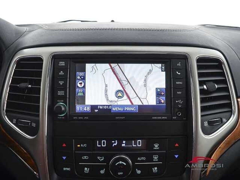 Jeep Grand Cherokee usata a Perugia (16)