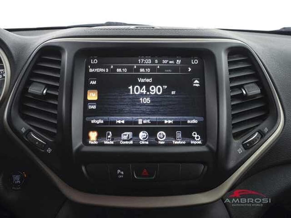 Jeep Cherokee usata a Viterbo (14)