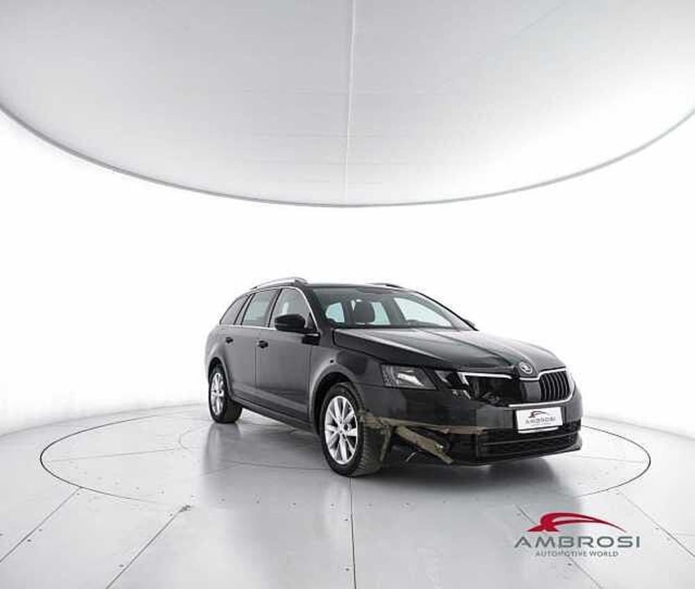 Skoda Octavia usata a Viterbo (2)