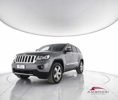 Jeep Grand Cherokee 3.0 CRD 241 CV Overland del 2011 usata a Viterbo