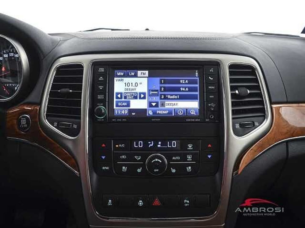Jeep Grand Cherokee usata a Viterbo (19)