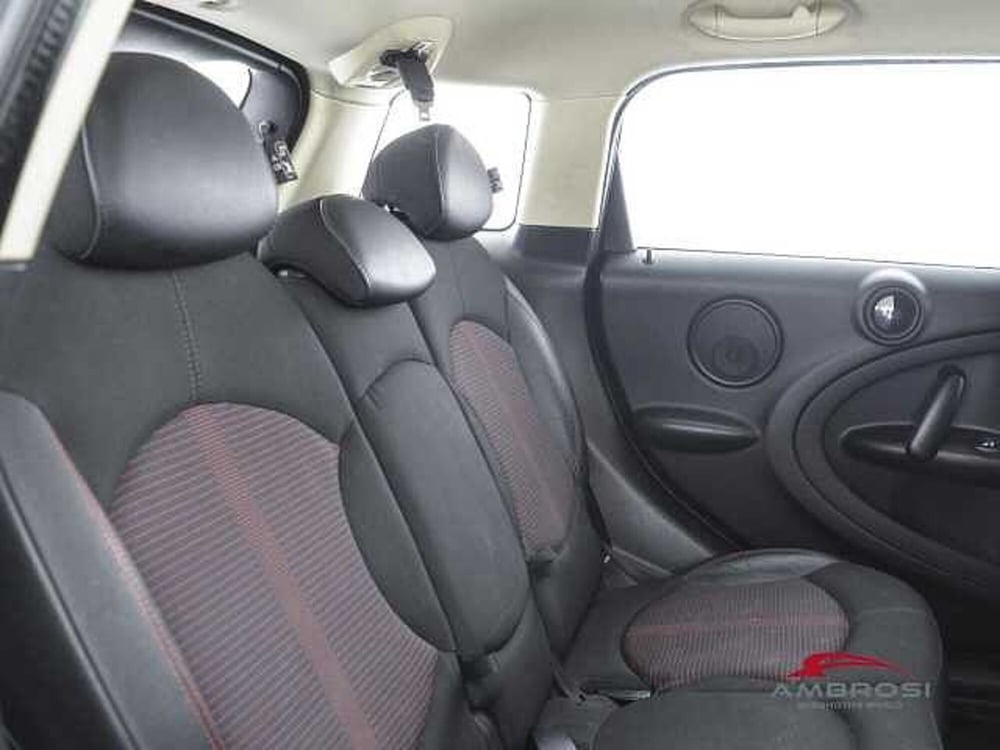 MINI Mini Countryman usata a Viterbo (11)