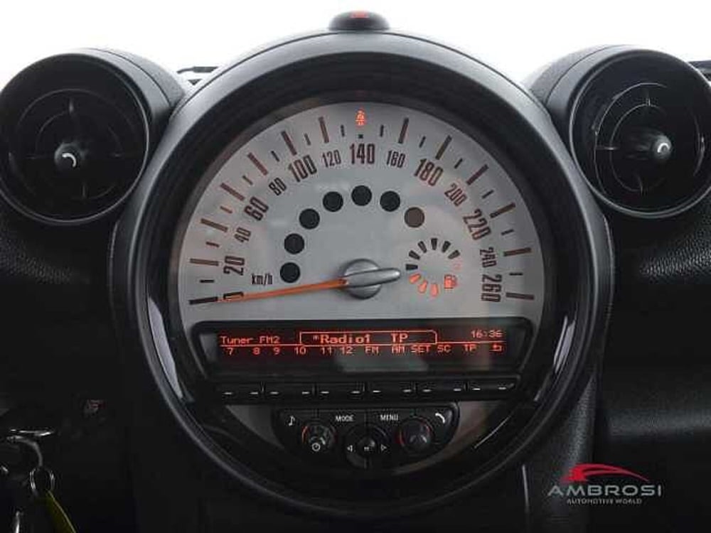 MINI Mini Countryman usata a Viterbo (14)