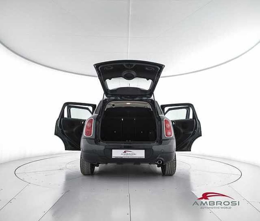 MINI Mini Countryman usata a Viterbo (7)