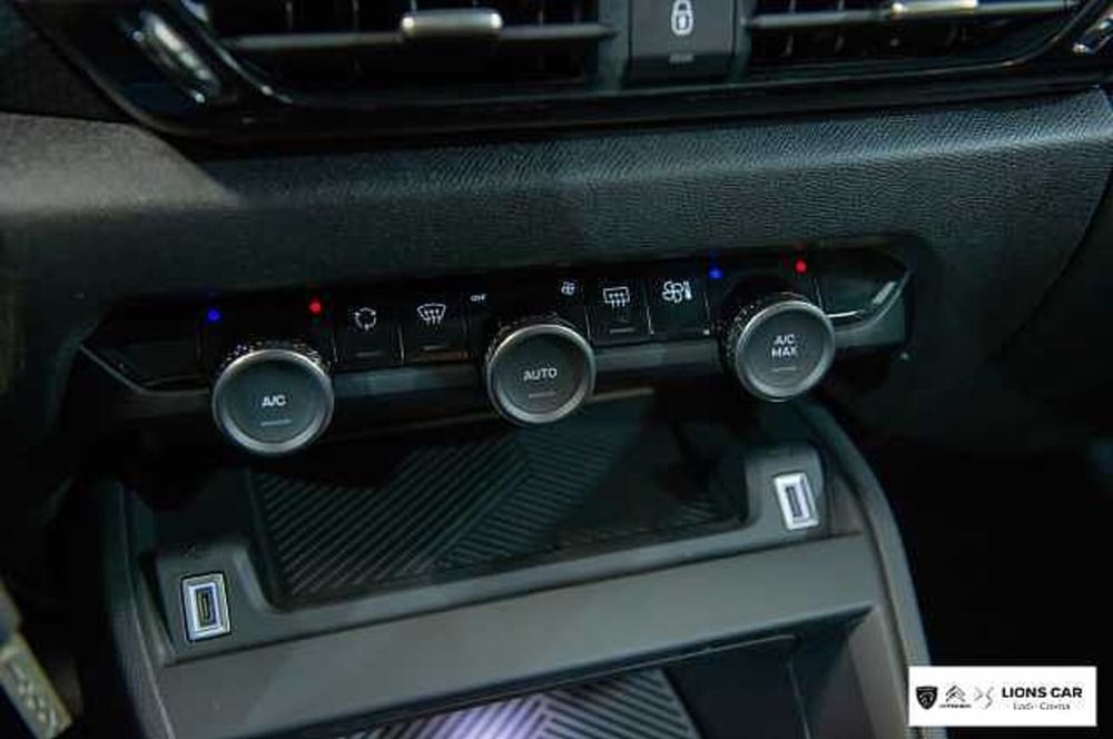 Citroen C4 nuova a Lodi (19)