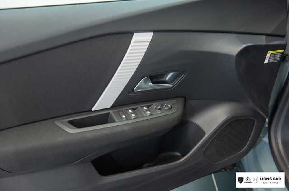 Citroen C4 nuova a Lodi (9)