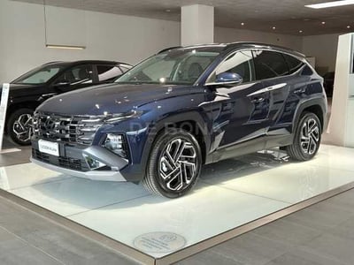 Hyundai Tucson 1.6 hev Exellence 4wd auto nuova a Vicenza