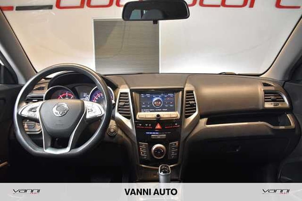 Ssangyong Tivoli usata a Verona (12)