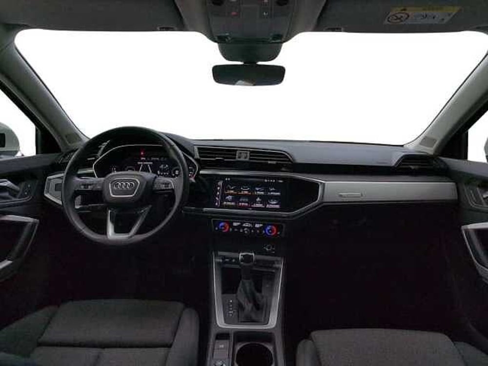 Audi Q3 Sportback usata a Varese (9)