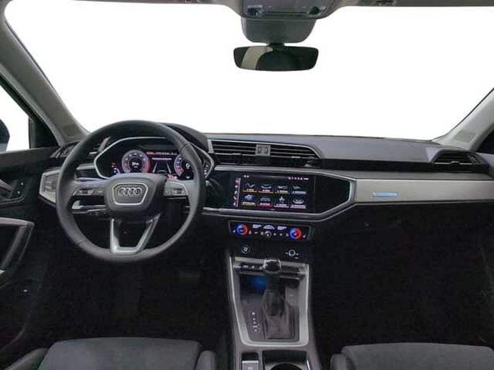 Audi Q3 Sportback usata a Varese (9)