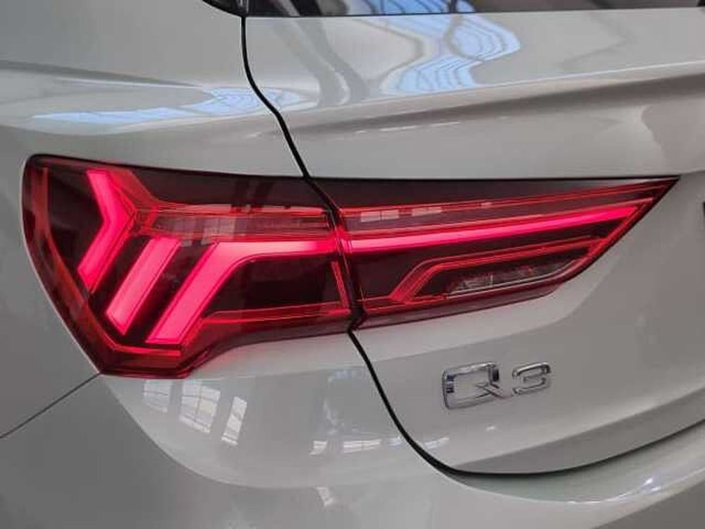 Audi Q3 Sportback usata a Varese (5)